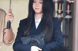 女生制服有哪些虞书欣灿如繁星制服路透 青春活力闪耀